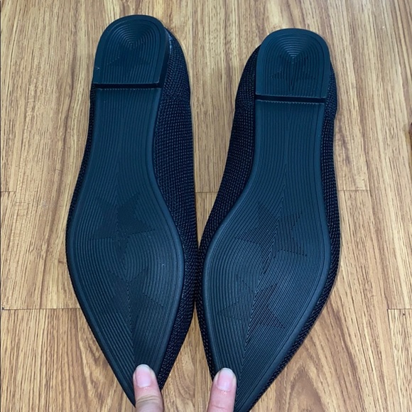 Black flats - Picture 3 of 3